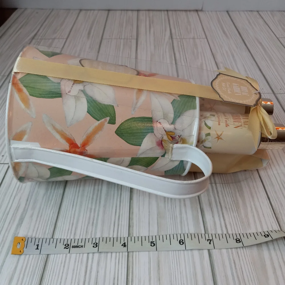 Royal Garden French Vanilla Bath Set